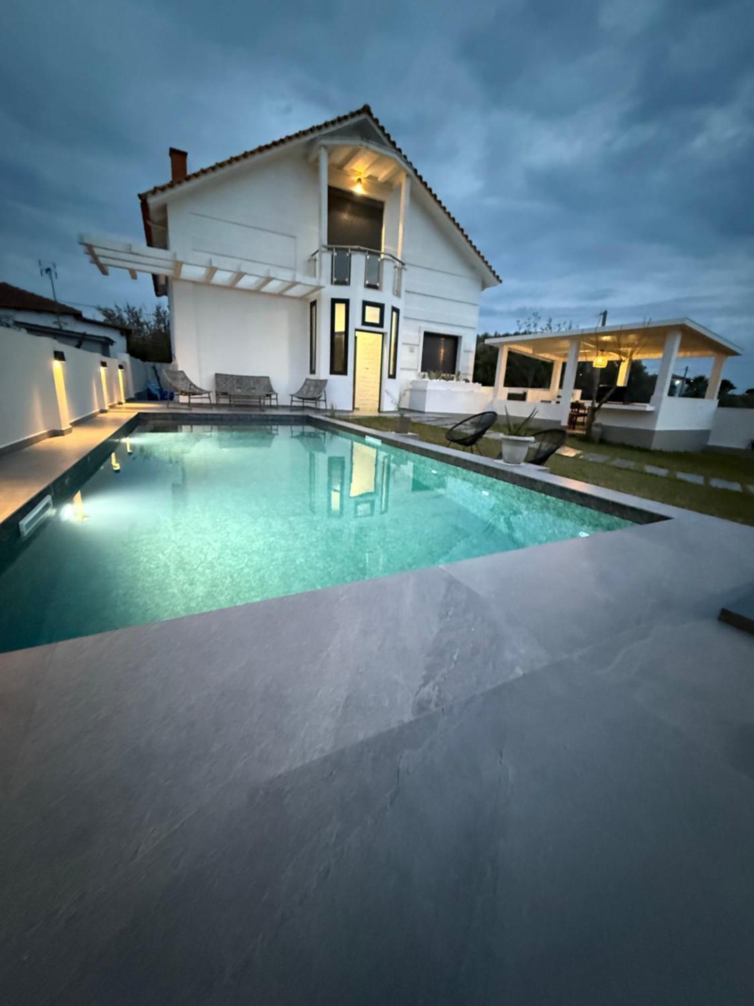 Villa Sunset Albatross Nea Poteidaia Exterior foto